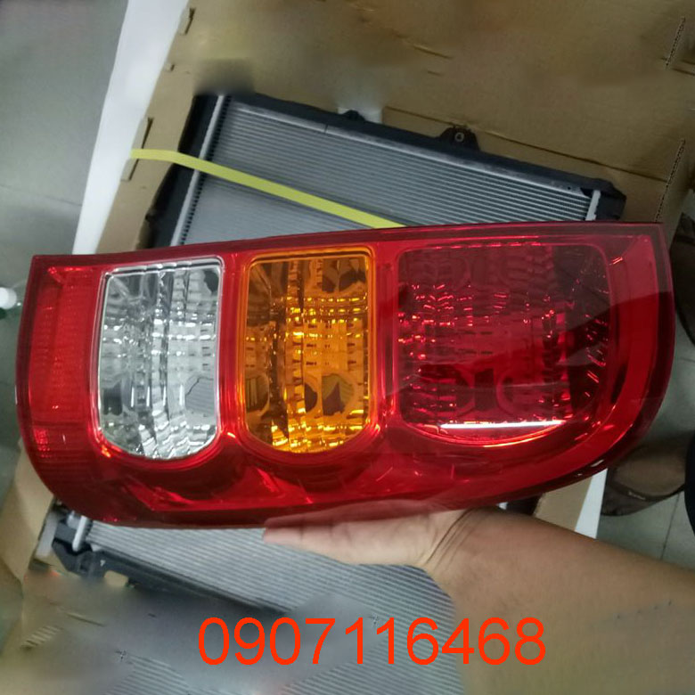 Đèn hậu Hilux 2009 chính hãng