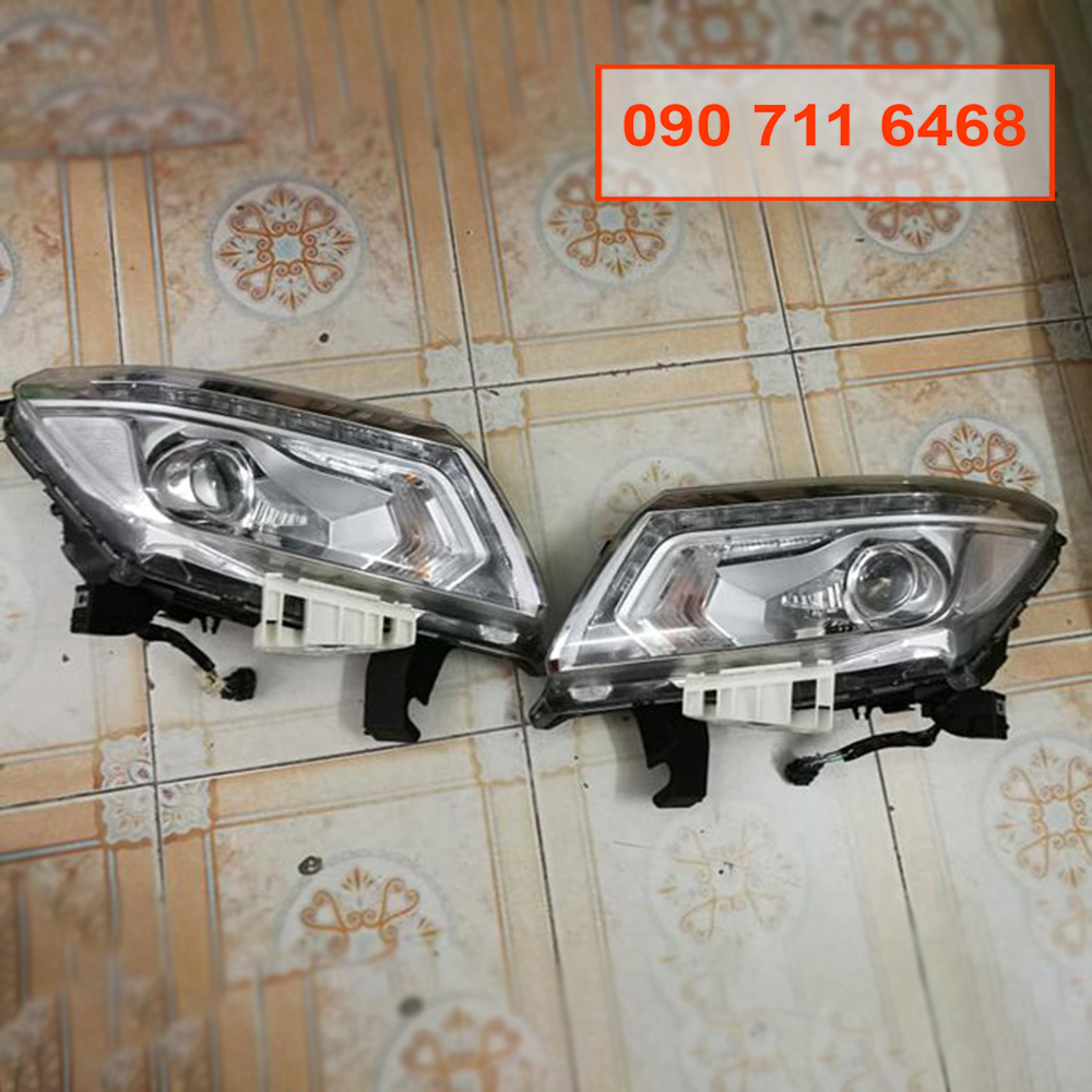 Đèn pha Nissan Navara NP300 2015-2016-2017-2018-2019-2020 260104JA3B có LED