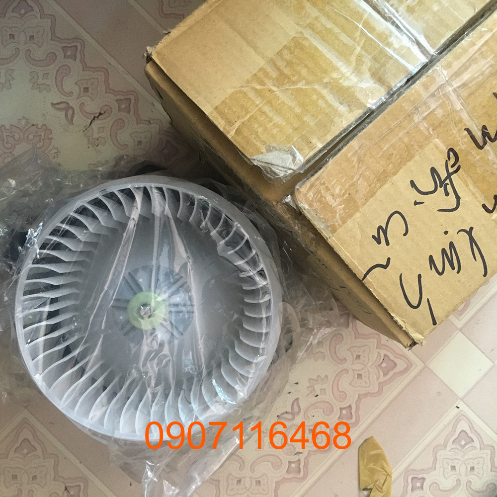 Motor quạt dàn lạnh sau Innova 87103-0K031 chính hãng